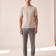 Model wearing The Clifton linen contrast tee, front view