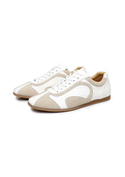 The Cadogan retro leather trainer — Cream