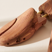 Close-up of the cedar grain on the shoe tree toe block