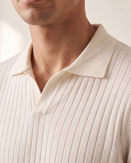 Close-up of the fine rib and flat collar on The Radley