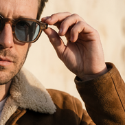 The Kingsley Round Sunglasses, close view on the wearer